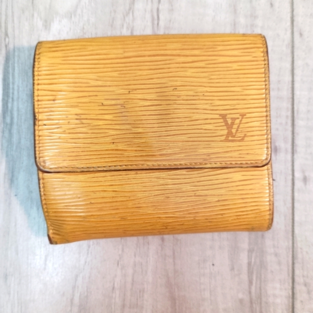 Authentic, Louis Vuitton, Yellow Epi Leather Wallet-Coin Purse